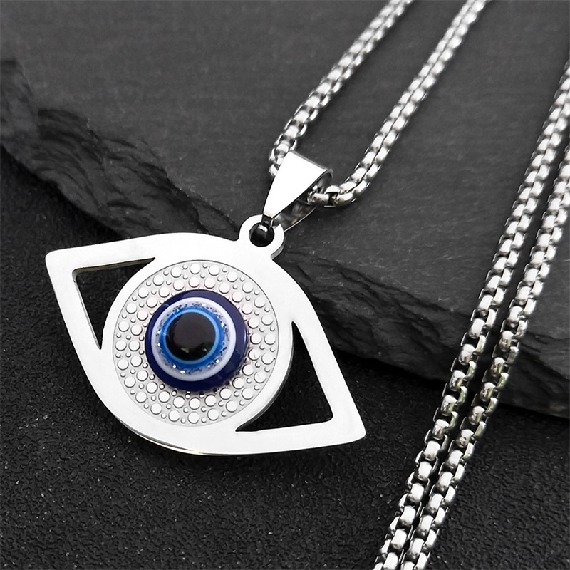 Jewelry & Watches Review - Collana Islamica con Occhio di Allah