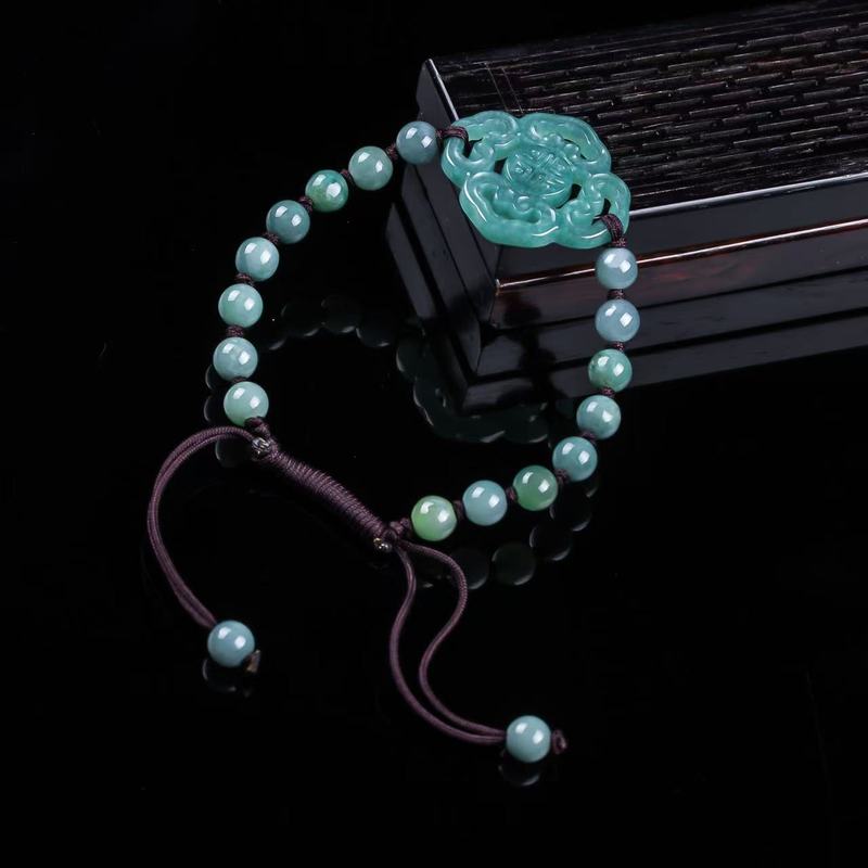 Bracciale in giadeite naturale - Jewelry & Watches Review recensione e prezzo