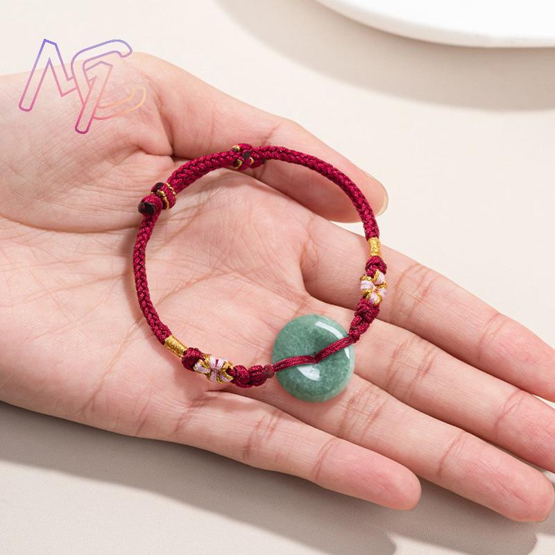 Bracciale a ciambella in giade - Jewelry & Watches Review recensione e prezzo
