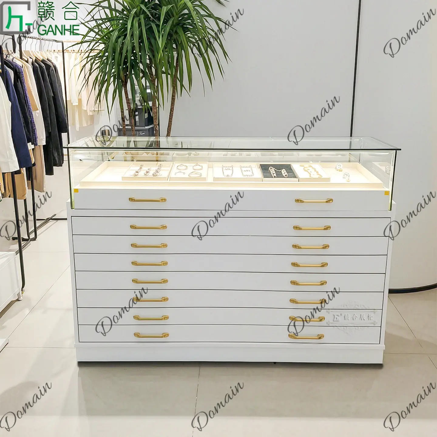 81 N Vetrina in vetro di lusso - Jewelry Watches & Accessories recensione e prezzo